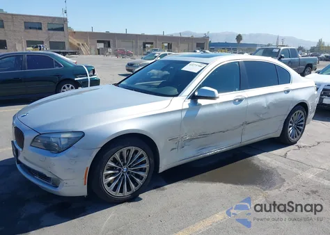 2011 BMW 750Li from USA, damaged, VIN WBAKB8C51BC851635